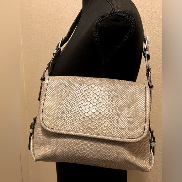 Gianni Bini Handbags - Gianni Bini Vegan Leather Reptile Pattern Shoulder Bag in Beige